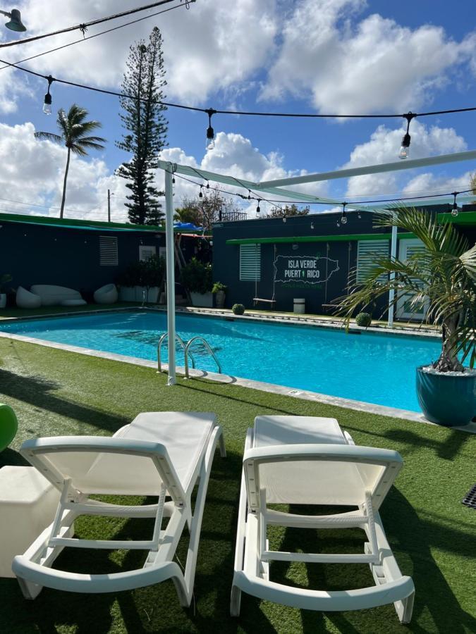 Nomada Beach Hostel- Isla Verde ซานฮวน ภายนอก รูปภาพ